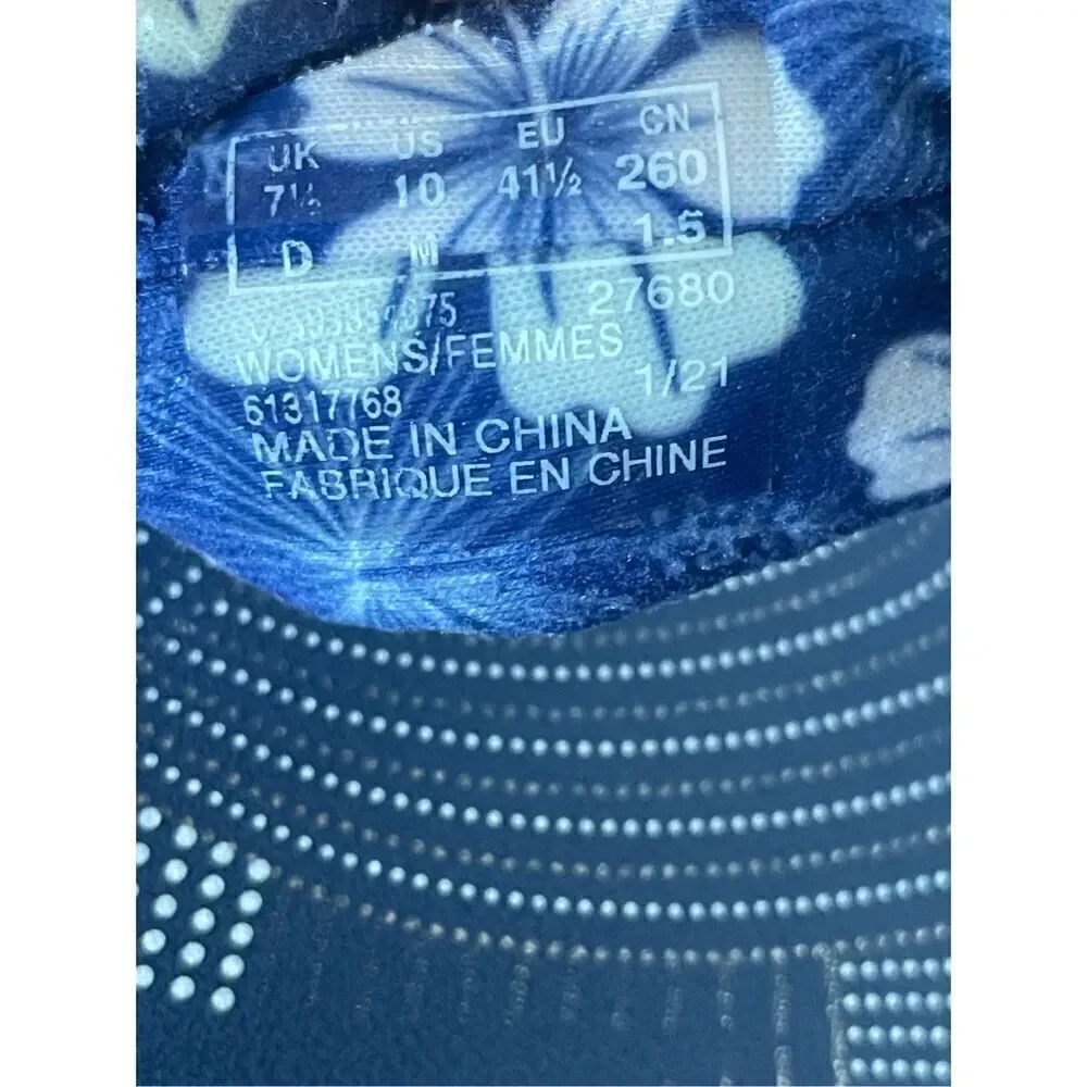 Women’s Clarks Aria Gibson Blue Floral Fabric Thong Sandals Size 10